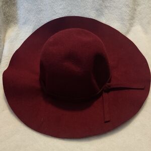 Charlotte Russe Elegant Burgundy Women's Hat